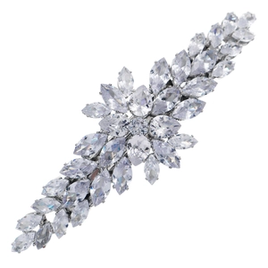Sparkling marquise crystal hair clip in silver metal featuring a floral leaf design