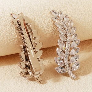 Sparkling zircon leaf hair clip with elegant silver finish and secure duckbill grip design