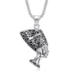 Collier pendentif égyptien Néfertiti en acier argenté avec détails vintage ciselés