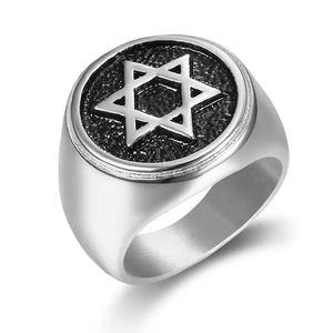 Bague pour homme en acier titane avec étoile de David, finition mate noire et argent