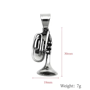 Pendentif saxophone rétro en acier inoxydable avec design détaillé d'instrument de musique