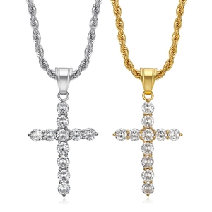 Collier Pendentif Croix en Acier Titane Hip-hop Avec Zirconia AAA Plaqué Or Chaîne de Corde Bijoux Pour Hommes Femmes