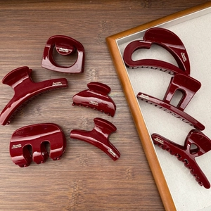 Elegant Wine Red Glitter Hair Claw PC Material Shark Clip Letter Print Hair Accessory For Women Casual Daily Use