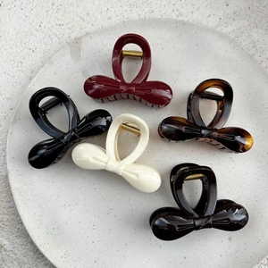 Elegant Butterfly Bow Hair Claw Clip For Women High Gloss PC Plastic Small Shark Clip Fashion Hair Accessories For Daily Styling