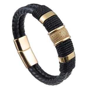 Bracelet rétro pour homme en cuir tressé double avec détails en métal doré et fermoir magnétique
