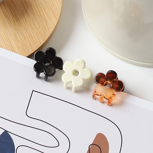 Lot de 3 petites pinces à cheveux en forme de fleur, couleurs noir, crème et ambre élégant
