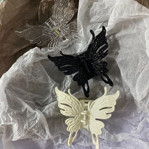 Schmetterling Haarklammer Im Koreanischen Stil Kunststoff Harz Hohles Design Starker Halt Haarkralle Für Damen Und Mädchen Alltag