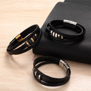Bracelet Multicouche pour Homme en Cuir Artificiel Tressé et Acier Inoxydable Avec Fermoir Magnétique Bijoux de Mode Quotidien