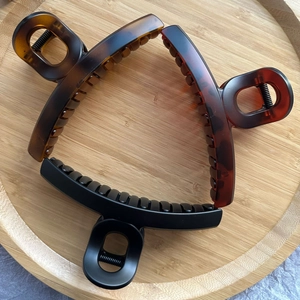 Grande Pince à Cheveux Mate en PC Style Français pour Cheveux Épais Motif Écaille de Tortue Élégant Accessoire Cheveux Femme
