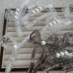 Pince à Cheveux Vintage Motif Dentelle Acrylique Transparent Fausse Künstliche Perle Grande Pince Crabe Élégante Accessoire Cheveux Femme