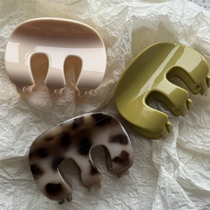 Mollette per capelli francesi in beige, verde oliva e motivi a tartaruga