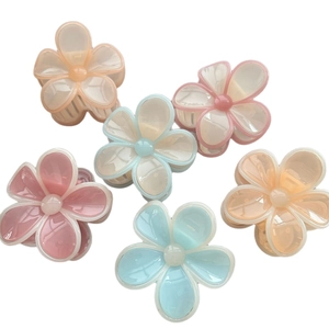 Pinces à cheveux en forme de fleur couleur bonbon pastel pour un style élégant