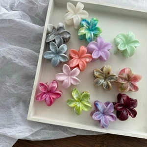 Flower Hair Claw Clip Marble Pattern Small Plumeria Hair Catch Barrette Sweet Elegant Styling Hair Accessories For Women