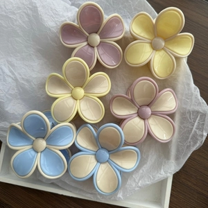 Korean Style Sweet Macaron Color Flower Hair Claw Clip For Women Handmade Plastic Floral Hair Accessory Candy Color Clamp