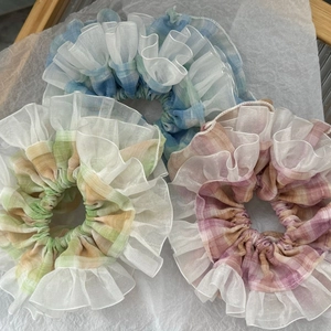 Three-piece set of Lolita plaid scrunchies with white organza ruffles in pastel colors