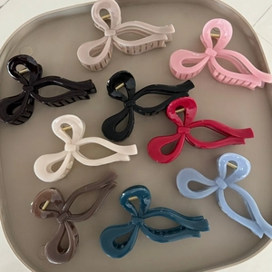 Grande Fiocco Pinza per Capelli Stile Francese Traforato Clip a Squalo Tinta Unita Lucida Clip per Capelli per Donna Styling Capelli Spessi