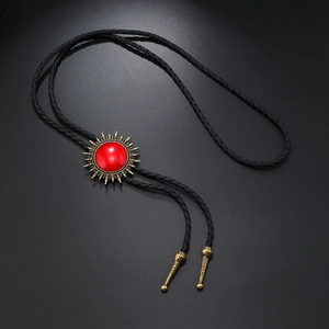 Retro Bolo-Krawatte mit rotem Kunststein in bronzefarbener Fassung und Kordel