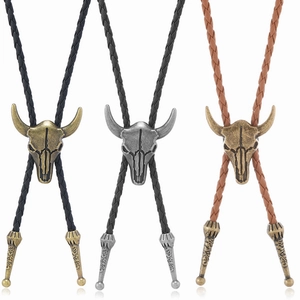 Vintage Western Cowboy Longhorn Bull Head Bolo Krawatte Leder Kordel Legierung Anhänger Halskette Für Herren Damen Retro Schmuck