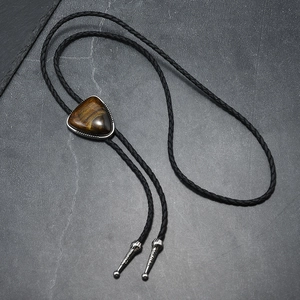 Vintage Bolo Tie mit dreieckigem Tigerauge-Stein und schwarzer geflochtener Lederkette