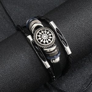 Bracelet multicouche en cuir tressé avec breloque soleil et perles pour hommes et femmes
