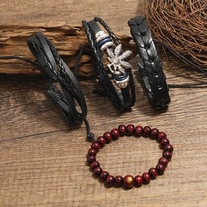 Set de bracelets rétro en cuir noir pour homme avec breloque feuille et perles bois