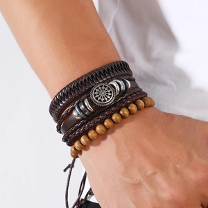 Men's 4-piece vintage layered leather bracelet set with wooden beads and sunflower charms