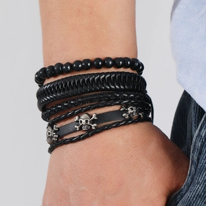 Retro multi-layer handmade woven leather bracelet set for men with silver skull beads