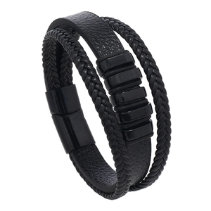 Pulsera Multicapa de Cuero PU Trenzado Para Hombre Con Cierre Magnético de Aleación Joyería Punk Vintage Geométrica Para Uso Diario