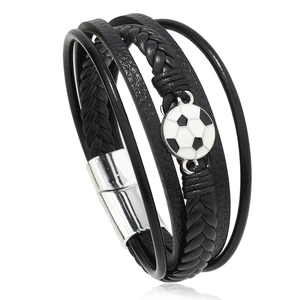 Herren Sportlich Mehrlagig PU Leder Fußball Armband Mit Magnetverschluss Geflochten Fußball Charm Armreif Schmuck Geschenk Für Fans