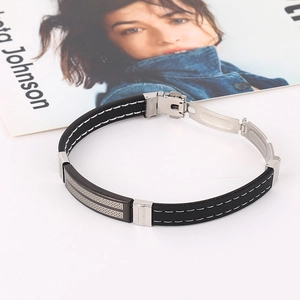 Men's fashion silicone and stainless steel bracelet with mesh texture and white stitching