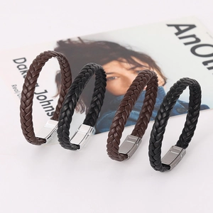 Hand-Woven Leather Bracelet For Men Women Minimalist Casual Braided Wristband With Metal Magnetic Clasp Retro Fashion Jewelry Gift