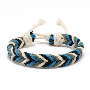 Handgemaakte geweven armband van waxkoord in boho-stijl met verstelbare knoop