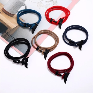 Braccialetti coda di balena fatti a mano in corda di Milano in sei colori per coppie