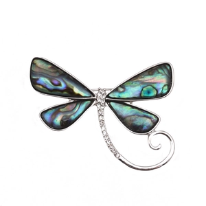 Broche libellule artisanale en argent avec des ailes en nacre d'abalone et des cristaux