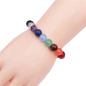 Bracciale 10mm occhio di tigre e 7 chakra con testa di Buddha argentata per uomo e donna