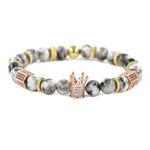 Bracelet en pierres impériales avec breloque couronne or rose et micro-cristaux