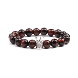 Bracelet Perlé en Oeil de Tigre Rouge Avec Couronne en Cuivre Décor Micro-Pave Zirconia Bijoux Élastiques Hommes Femmes