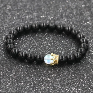 Ensemble de bracelets couronne en pierre de lune et perles noires pour couples