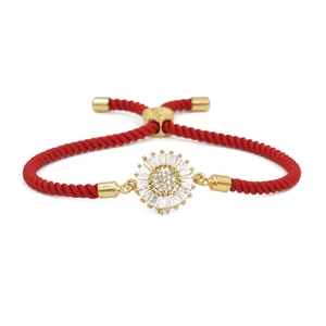 Bracelet Tressé Ajustable en Cordon Rouge avec Cœur Tournesol en Cuivre Micro Incrusté pour Homme Femme Bijoux de Mode