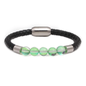Bracelet en cuir tressé avec perles de lune et fermoir magnétique en acier