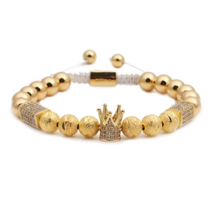 Bracciale intrecciato regolabile da uomo con corona dorata e dettagli in zircone