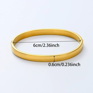 Minimalist 6mm gold-plated stainless steel hinged bangle with 6cm inner diameter