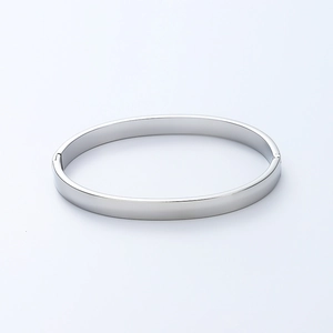 Top view of a 6mm silver polished stainless steel oval bangle with snap closure