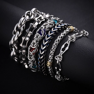 Bracciale da Uomo in Acciaio Inossidabile Punk Maglia Cubana Stile Industriale Oro Argento Gioielli per Festa Quotidiana Accessorio Mano