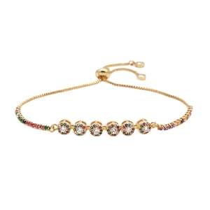 Bracelet doré ajustable avec étoiles en zircon arc-en-ciel et pierres blanches centrales