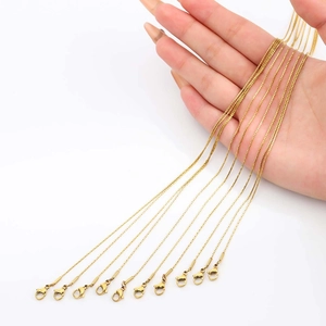 10-piece pack of gold-plated 304 stainless steel chain necklaces with lobster clasps