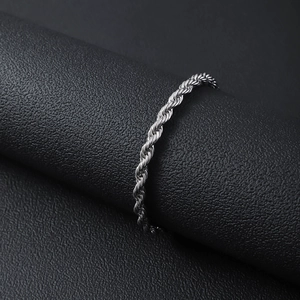 Minimalist Stainless Steel Rope Chain Bracelet Fashion Unisex Polished Twist Link Bracelet For Daily Business Jewelry
