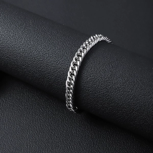 Polished silver stainless steel Cuban link chain ring for men and women minimalist jewelry
