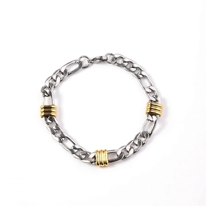 Pulsera de cadena Figaro minimalista de 8 mm de acero inoxidable con cuentas doradas