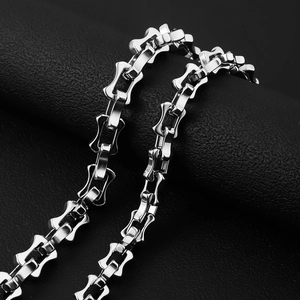 Herren Titanstahl Drachenknochen Armband mit industriellem Getriebeglied-Design